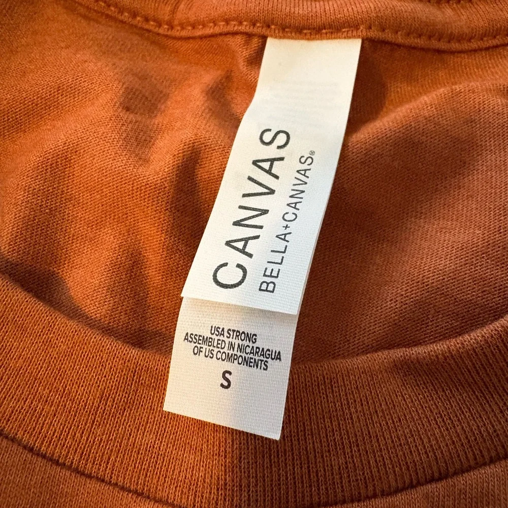 4/$25 Womens Orange and Purple T-Shirts - Picture 2 of 5